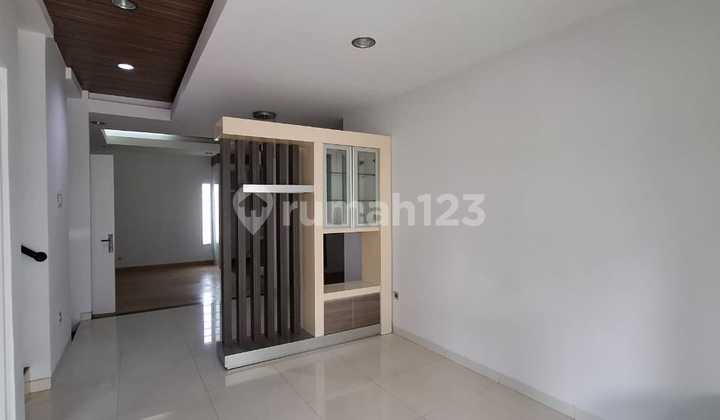 For Sale, Ready-to-Occupy House with Front Terrace, Granite Flooring in Cibubur Tourism City.
