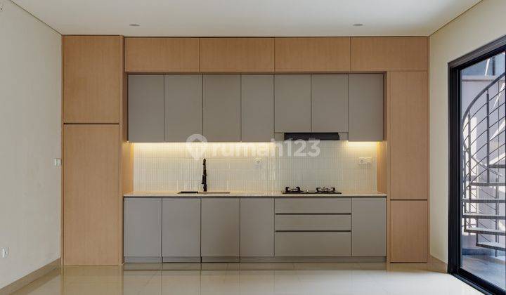 Dijual Rumah Design Minimalis Like New Legenda Wisata Cibubur 2