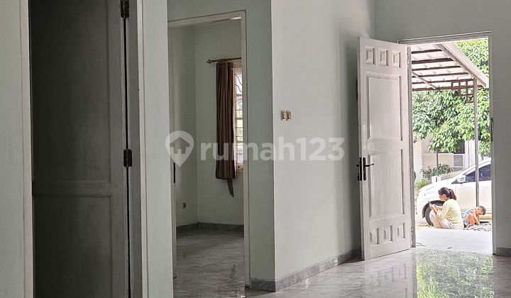 Dijual Rumah Cantik Siap Huni Kota Wisata Cibubur di Kota Wisata SHM 1
