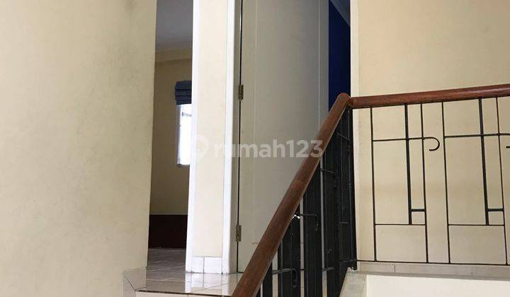 Dijual Rumah Depan Taman Cluster Legenda Wisata Cibubur Bagus 1