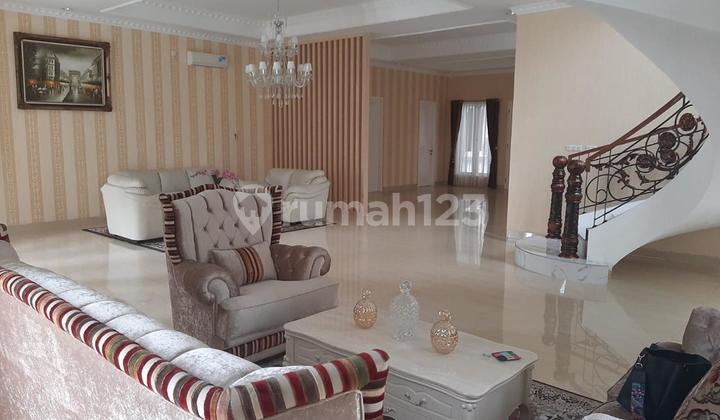 For Sale House in Tebet Timur Dalam Raya, South Jakarta