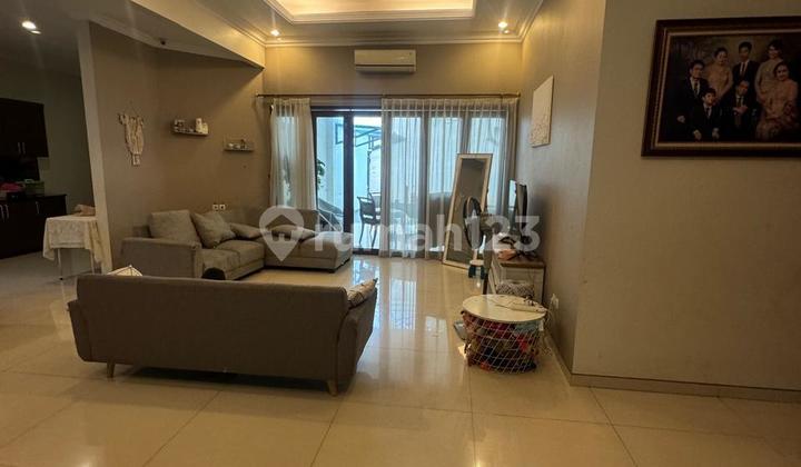 Rumah Bagus siap huni SHM di Bintaro sektor 1 jakarta selatan Rumah Bagus siap huni SHM di Bintaro sektor 1 jakarta selatan