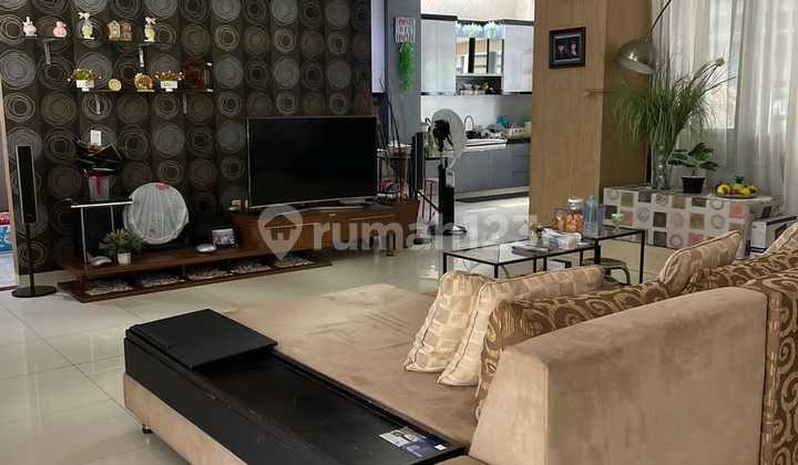 Rumah Rasa Villa Bagus Swimming Pool Shm Di Bsd 2