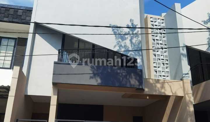 Rumah Baru 2 Lantai SHM di Mertilang, Bintaro Sektor 9 Tangsel