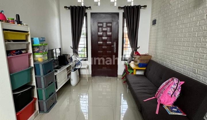 2-Story House with SHM Ready to Live In, Strategically Located in Bintaro Sector 9 2