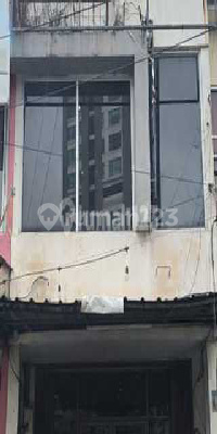 Siap Huni, Ruko, 2 Lantai, Dekat Sekolah Internasional di Jombang Bintaro Siap Huni, Ruko, 2 Lantai, Dekat Sekolah Internasional di Jombang Bintaro