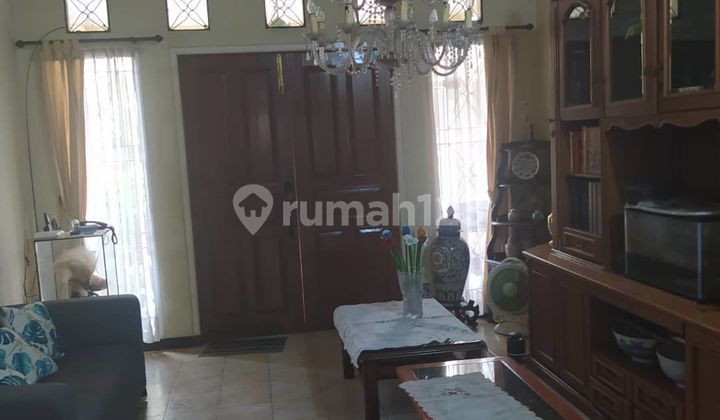 Rumah Bagus Semi Furnished SHM Pondok Jaya - Bintaro, Tangsel 2