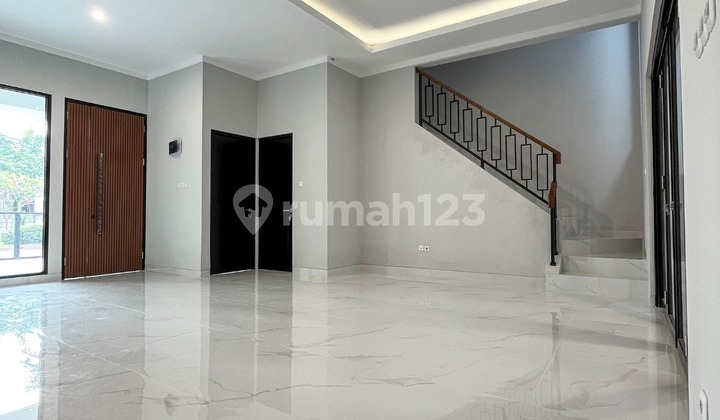 Rumah Baru Bagus Unfurnished SHM strategis di Graha Raya, Tangsel