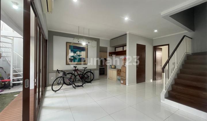 Beautiful House New SHM Renovated In Discovery Bintaro Jaya 2