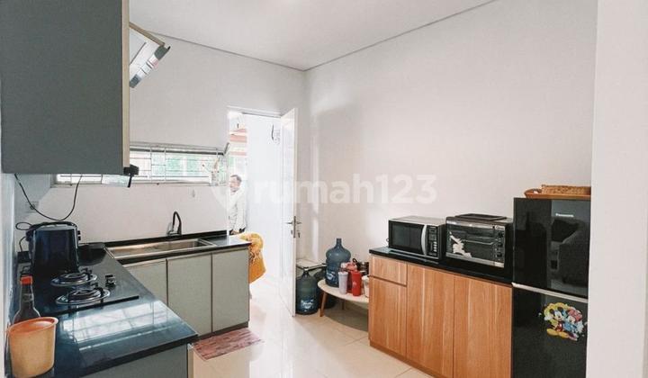 Rumah Bagus Semi Furnished SHM Graha Bintaro, Jakarta Selatan 2
