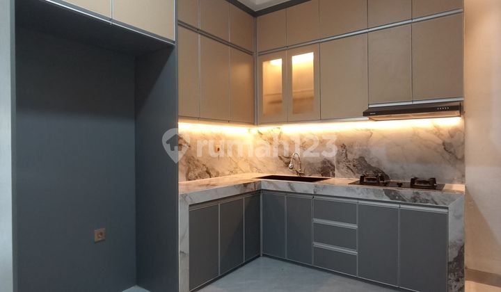 Rumah Bagus SHM dekat RS PI Bintaro, di Graha Bintaro 2