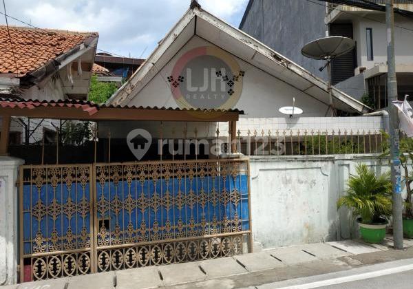 Rumah Jual Cepat di Sawah Besar Jakarta Pusat Lokasi Strategis Rumah Jual Cepat di Sawah Besar Jakarta Pusat Lokasi Strategis