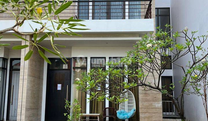 Rumah Mewah Cantik 4 Lantai di Royalton Residences Kemayoran Jakarta Pusat 1