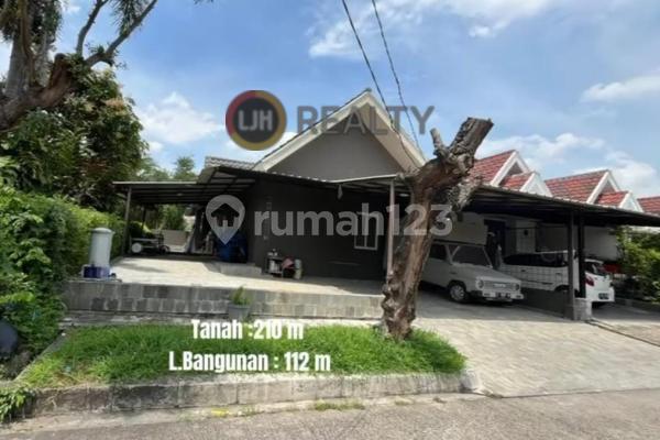 Rumah Siap Huni Taman Beverly Palem Kuning Cikarang Bekasi Rumah Siap Huni Taman Beverly Palem Kuning Cikarang Bekasi