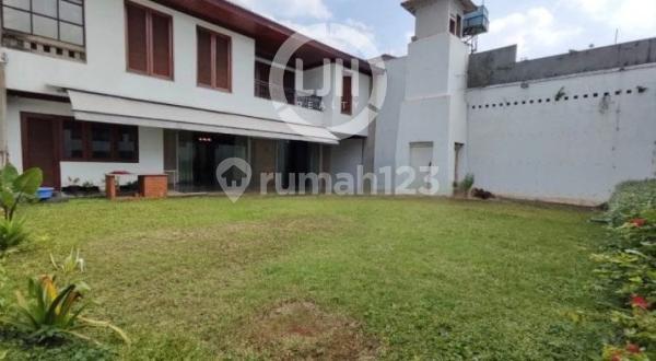 Luxury House in Fatmawati Golf Mansion Complex, Pondok Indah, South Jakarta