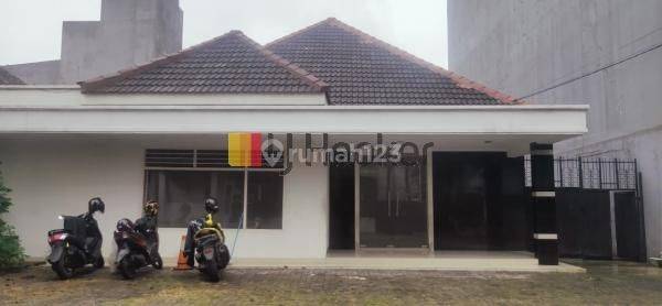 Dijual Ruang Usaha di Tanah Abang Jakarta Pusat 2