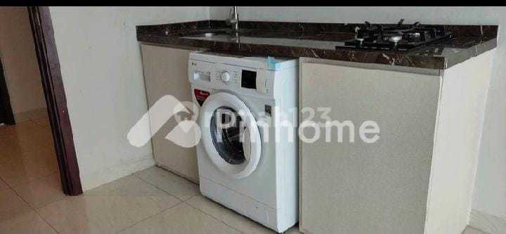 Disewakan Apartemen Studio Semi Furnished Green Sedayu 28m2 Bagus 1