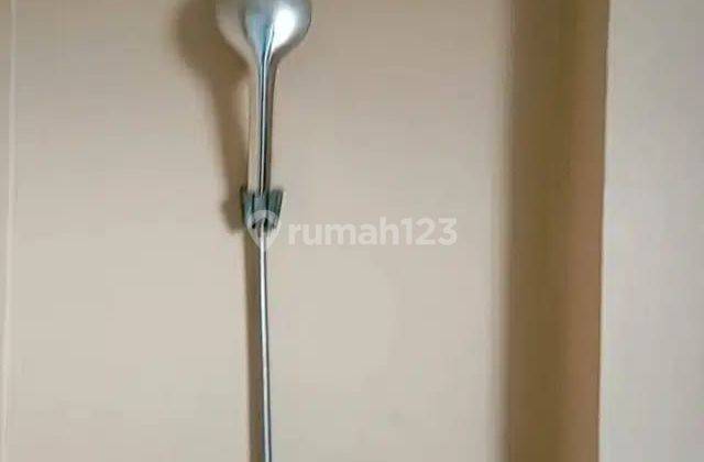 Disewakan! Apartemen Studio Furnis Green Park View Daan Mogot 21m 2