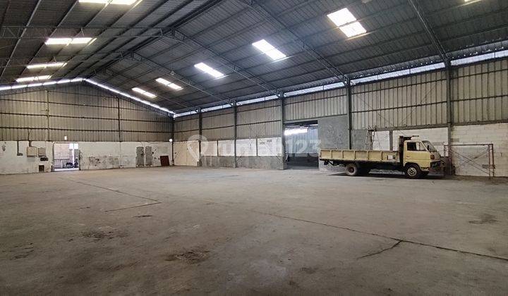 DISEWA! Gudang 1600m² di Kavling DPR, Cipondoh 2