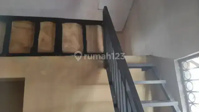 Disewakan! Rumah Kembangan Jakarta Barat 100m2 Bagus  2