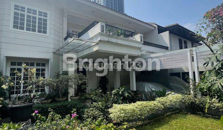 RUMAH GOLF MANSION DENGAN LOKASI TENANG, NYAMAN DAN AMAN 1