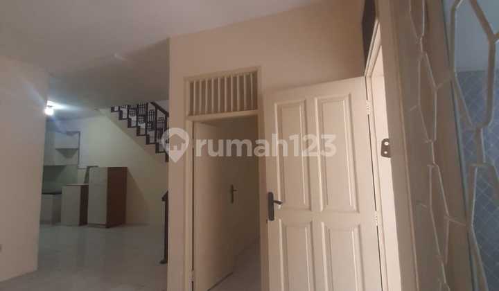 Rumah Siap Huni 2,5 Lantai Sunter Row 2 Mobil 2