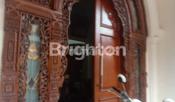 READY-TO-OCCUPY SELF-SUFFICIENT WEST HOUSE 2