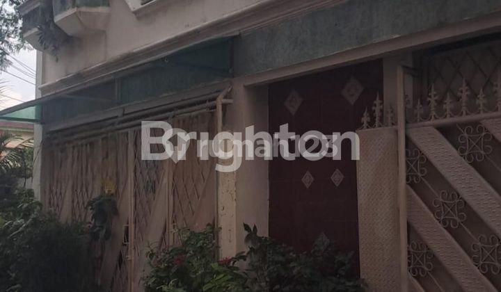 RUMAH SIAP HUNI 2 LANTAI PADEMANGAN