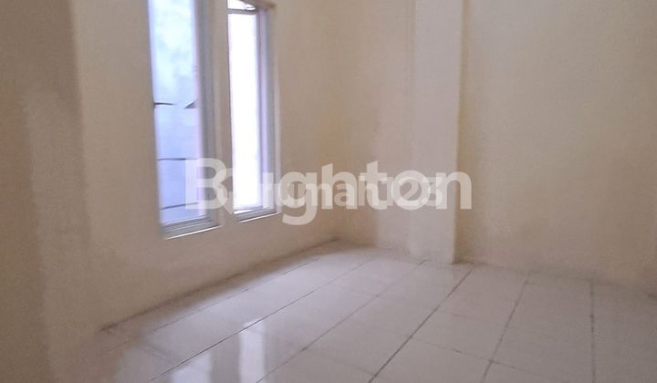 RUMAH 3 LANTAI SIAP HUNI MURAH !!!  DI JELAMBAR JAKARTA UTARA 2