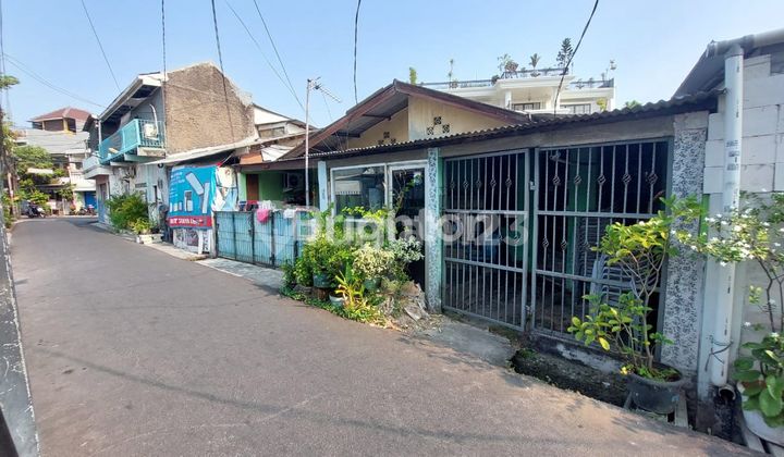 RUMAH TINGGAL COCOK UNTUK HUNIAN ATAU USAHA KEMAYORAN 1