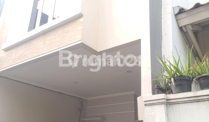 RUMAH BARU 3 LANTAI SIAP HUNI TANJUNG DUREN