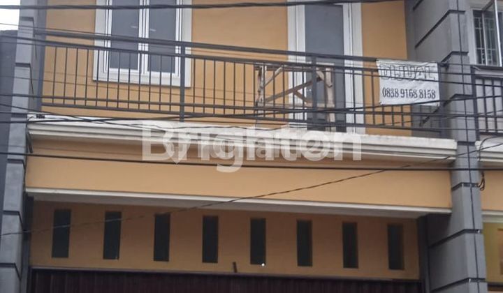 DIJUAL RUMAH BARU 3 LANTAI PADEMANGAN