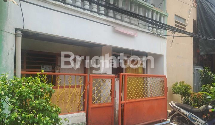 RUMAH SIAP HUNI 2 LANTAI PADEMANGAN RUMAH SIAP HUNI 2 LANTAI PADEMANGAN