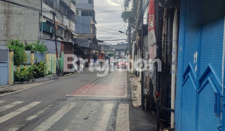 RUKO 3 LANTAI JEMBATAN LIMA 2