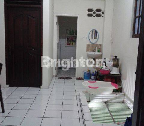 RUMAH SIAP HUNI 2 1/2 LANTAI GLODOK 2