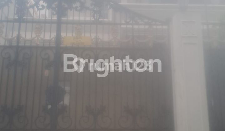 RUMAH SIAP HUNI 2 LANTAI ANCOL 1