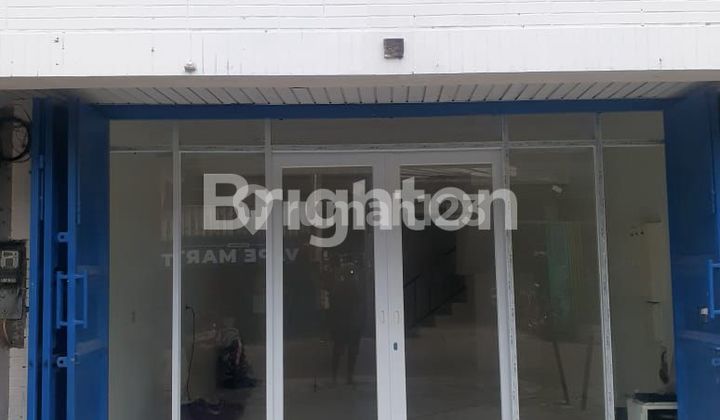 RUKO SIAP HUNI 3 LANTAI PADEMANGAN