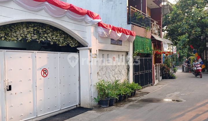 2-Story Ready-to-Occupy House in Kalideres 2-Story Ready-to-Occupy House in Kalideres