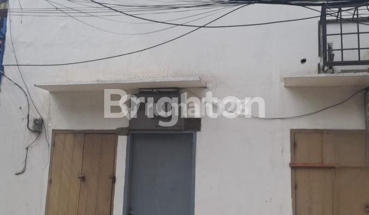 RUMAH SIAP HUNI 2,5 LANTAI SENEN