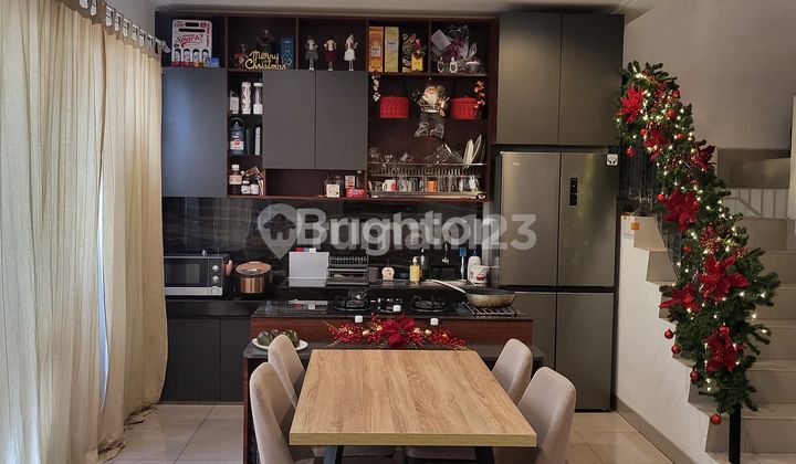 RUMAH TERMURAH 2 LANTAI PIK 2