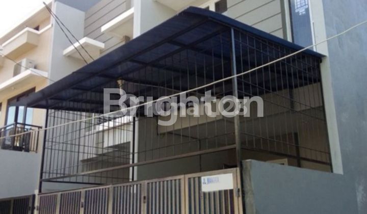 RUMAH SIAP HUNI 3 LANTAI DI DURI KEPA  JAKARTA BARAT