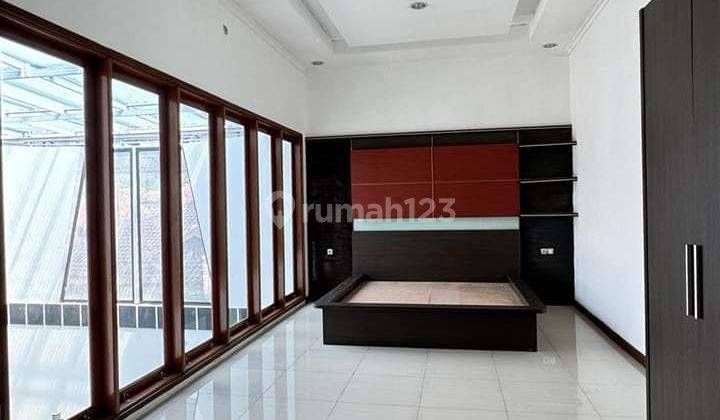 Dijual Rumah Lux 2 Lantai di Buahbatu, Bandung 2