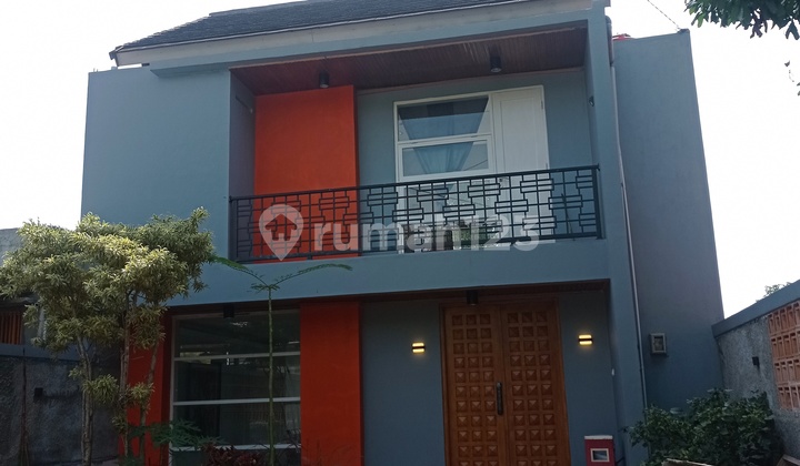 Villa Super Mewah Di Sayap Setiabudi Bandung -mountain View & City Lights! Villa Super Mewah Di Sayap Setiabudi Bandung -mountain View & City Lights!