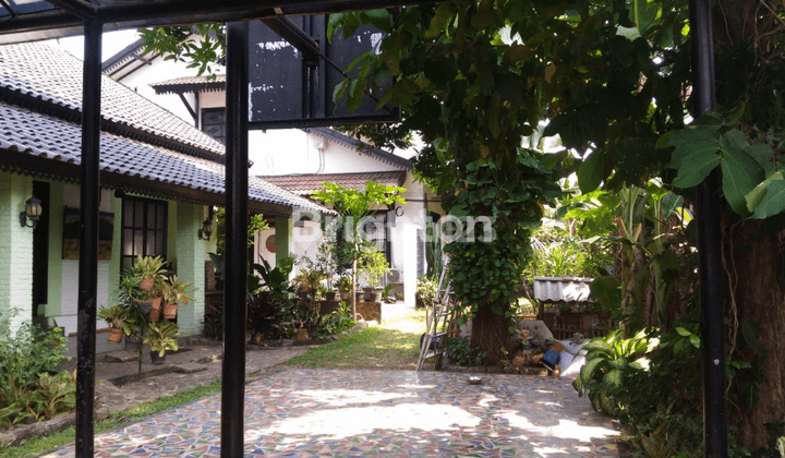 Rumah Besar Di Jl. Wilis - dekat Arundina Cibubur 1