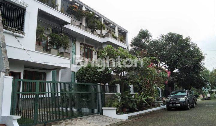 Rumah Mewah di Bogor Lake Side 1