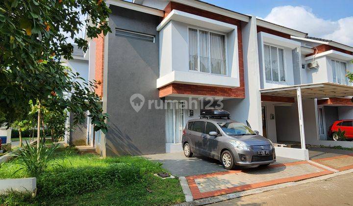 Rumah Bagus 2 Lantai Siap Huni di U House, Bintaro Jaya, Tangerang Selatan 1