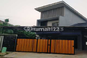 Rumah Serpong Park Tangerang Selatan