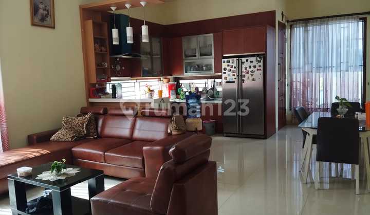 Rumah Semi Furnish 2 Lantai Full Villa Melati Mas 2