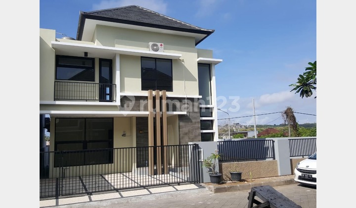 Rumah 2 Lantai Lingkungan One Gate System di Nusa Dua Dekat ITDC Rumah 2 Lantai Lingkungan One Gate System di Nusa Dua Dekat ITDC
