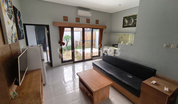 1-Story House in a Residential Neighborhood on Jl. Jepun, Jimbaran 1-Story House in a Residential Neighborhood on Jl. Jepun, Jimbaran
